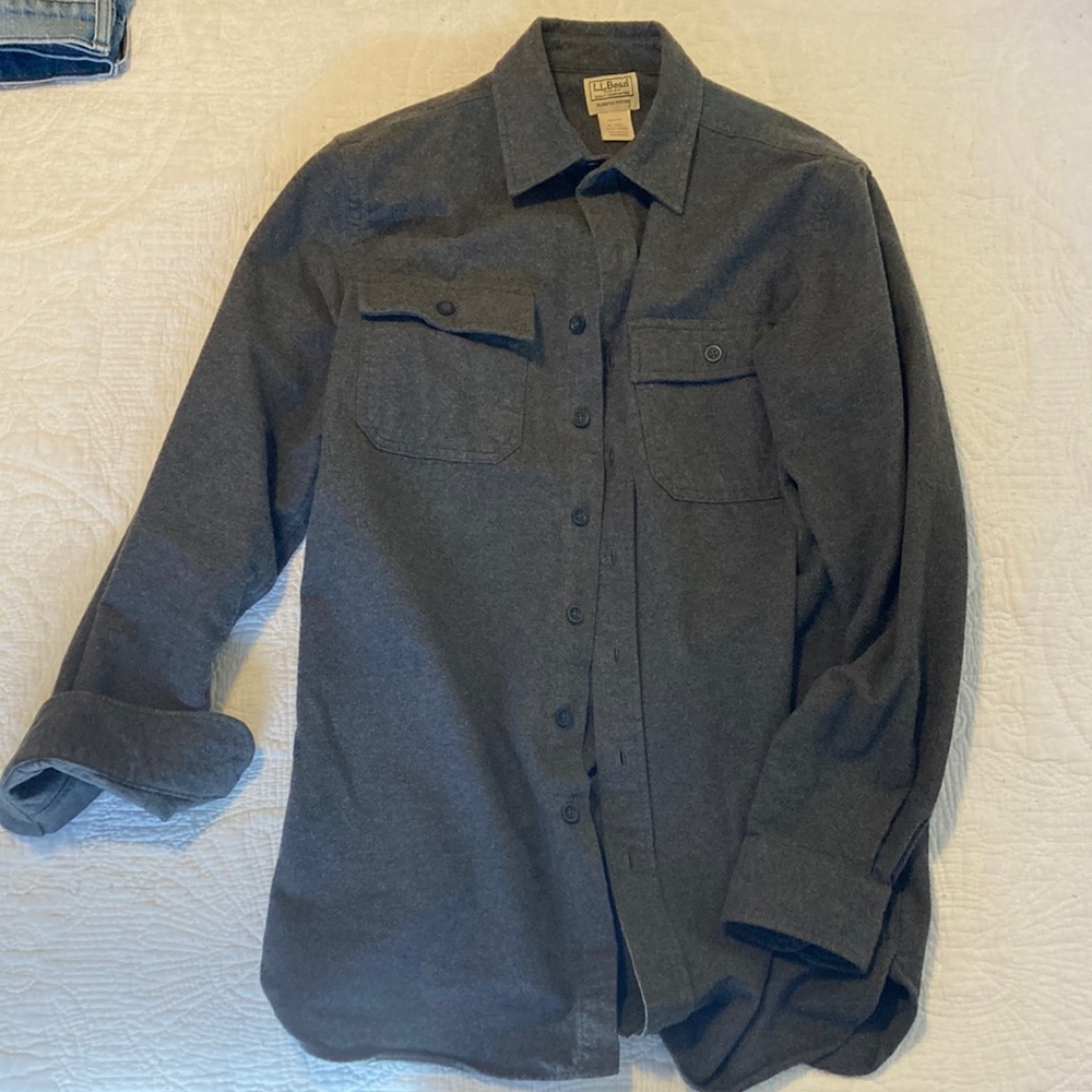 L.L. Bean Chamois Shirt Charcoal size M Tall